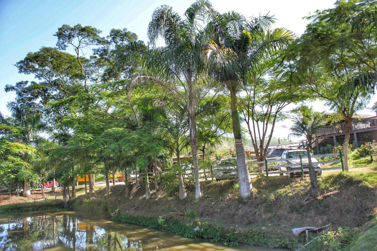 Oliveira Fortes Pousada & Parada Olhos D'Agua מראה חיצוני תמונה